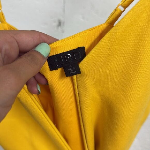 NBD Yellow Tie Front Sundress - YELLOW - NBD - Size Small - - Picture 3 of 3